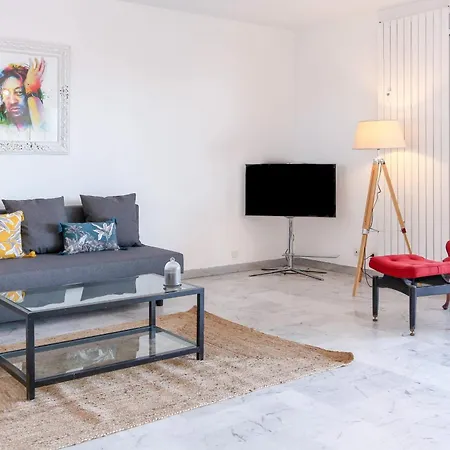 Beautiful Flat With Sea View Terrace Pool Parking Portative Ac- Benakey Apartmán