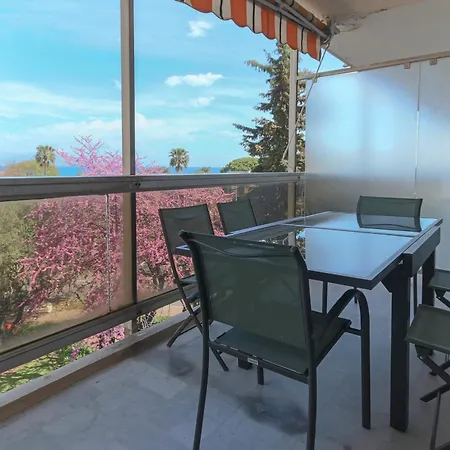 公寓 Beautiful Flat With Sea View Terrace Pool Parking Portative Ac- Benakey *