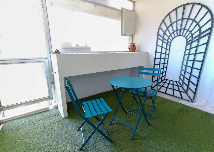 Beautiful Flat With Sea View Terrace Pool Parking Portative Ac- Benakey 公寓