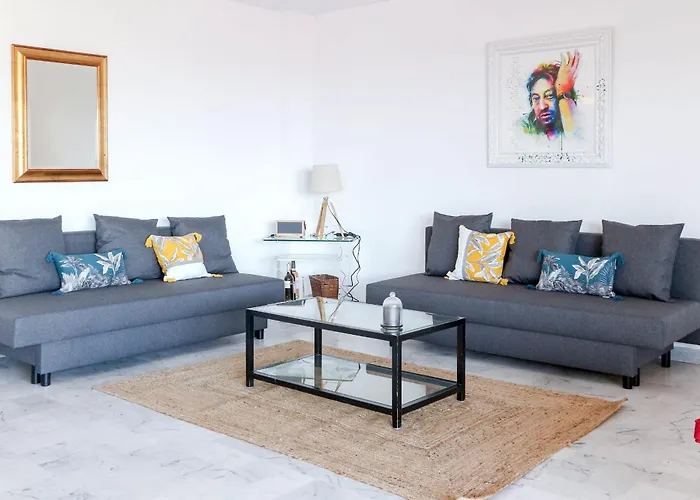 Beautiful Flat With Sea View Terrace Pool Parking Portative Ac- Benakey 昂蒂布